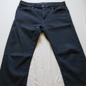 Banana Republic Slim Traveler Jean in Grey 30x32